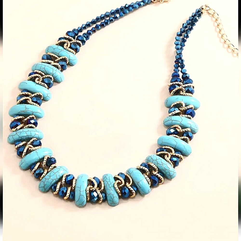 Boho Style Crescent Turquoise/Crystal Necklace. NWT - Picture 1 of 4